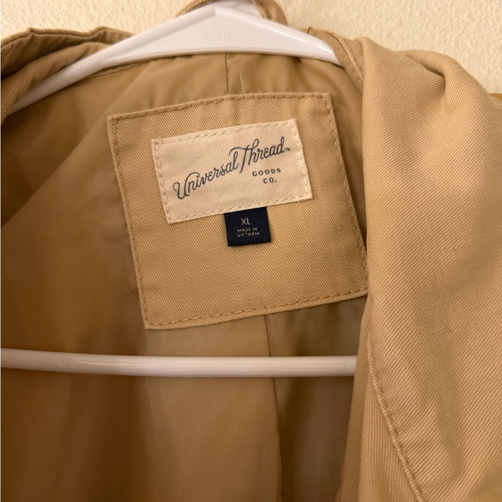 Universal Thread Beige Hooded Jacket - image 3